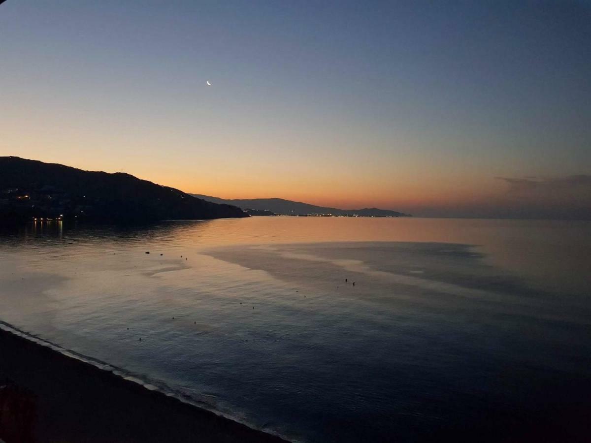 Atico En Almunecar. Primera Linea De Playa Con Vistas Espectaculares Buitenkant foto